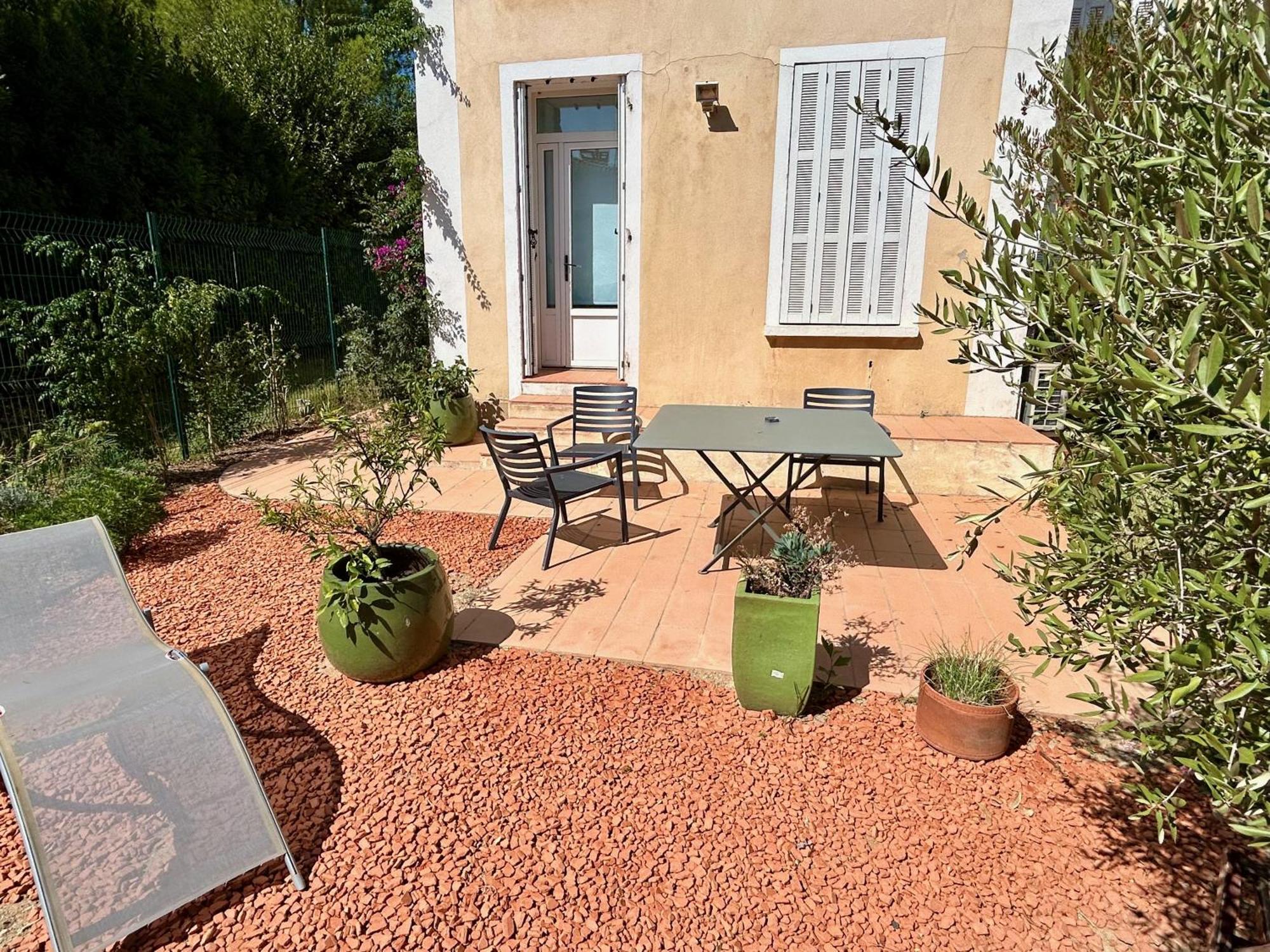 Villa Les Lys 2 La Seyne-sur-Mer Exterior photo